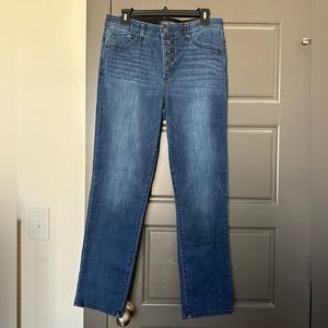 Mac and Me Button Fly Boyfriend Jeans